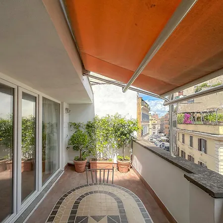 Attic Castel Sant'angelo - Pantheon شقة